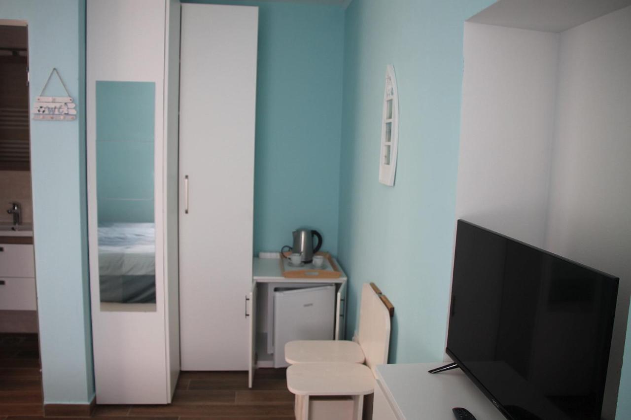 Mike'S Rooms Kobarid Exterior photo